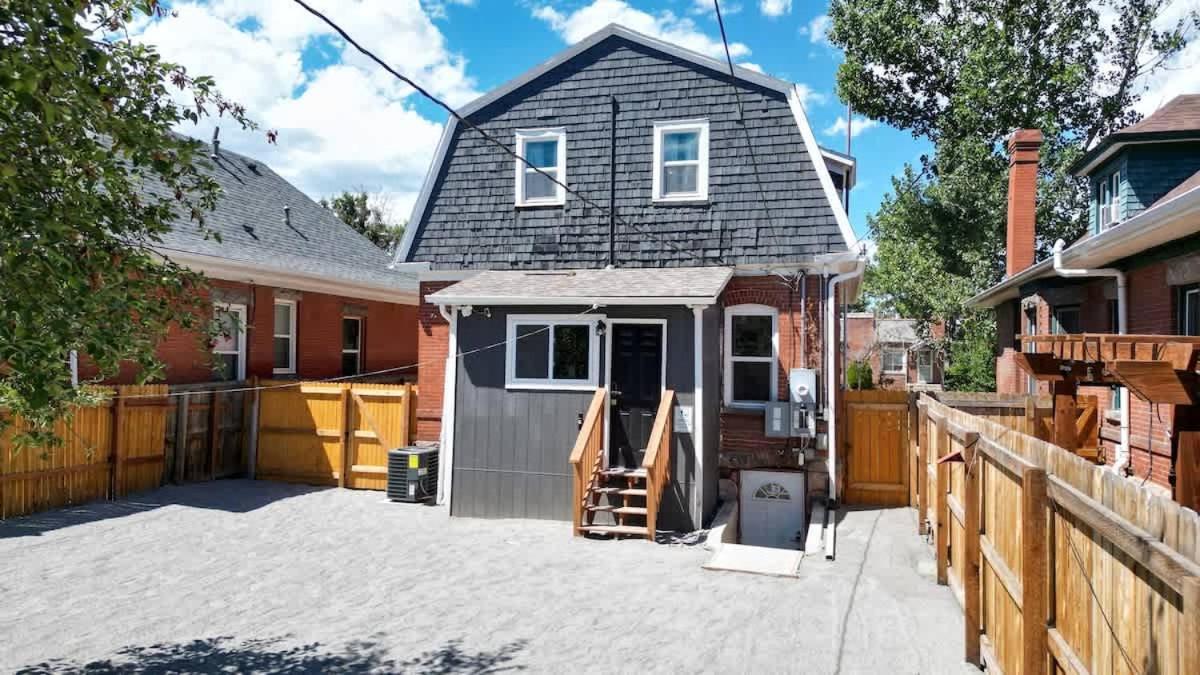Spooky Victorian Family House With Four Bedrooms To Downtown Holiday home Denver